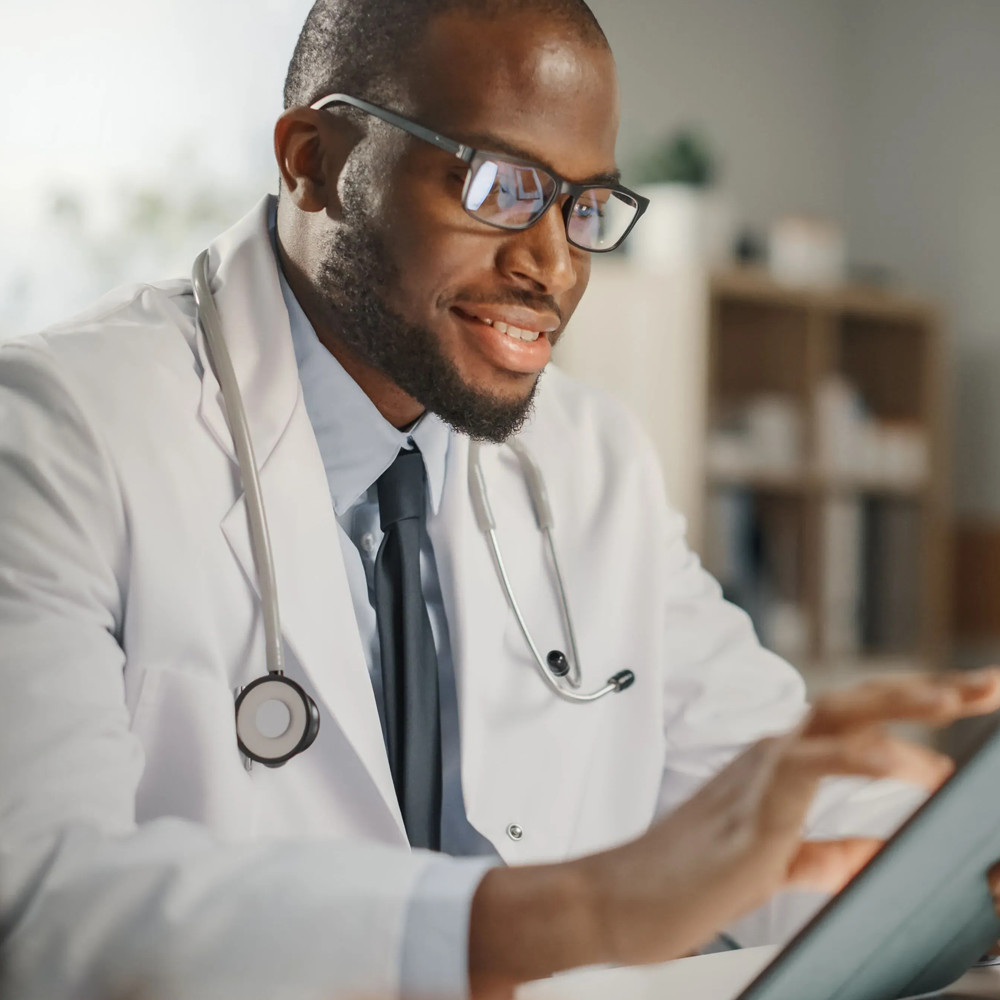 MedRev physicians reviewing a clinical case